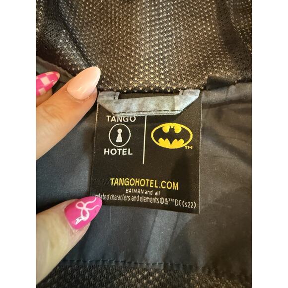 EUC Tango Hotel Windbreaker Jacket Size M Men's Retail $98 DC Batman Good Evil - Picture 10 of 12